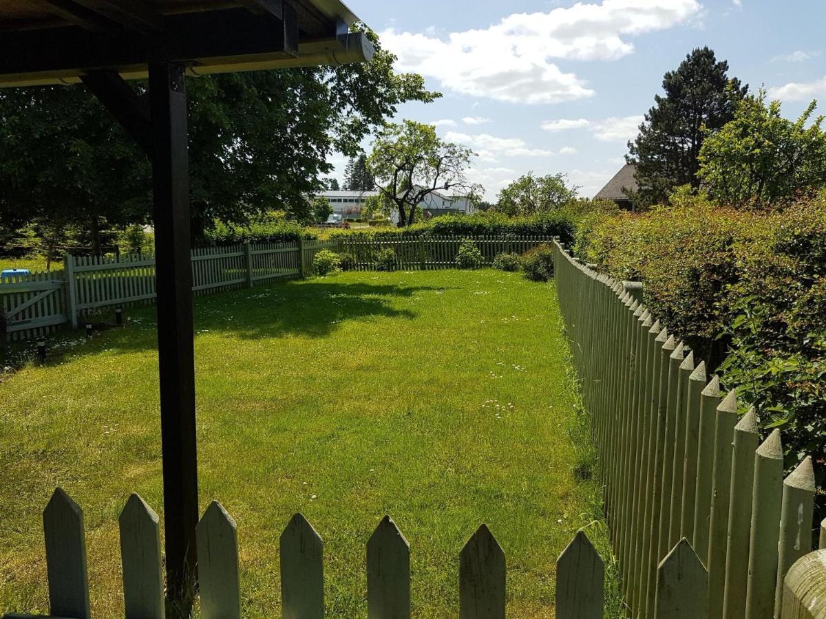 Apartment With Garden In A Wooded Setting Auw bei Prum Bagian luar foto